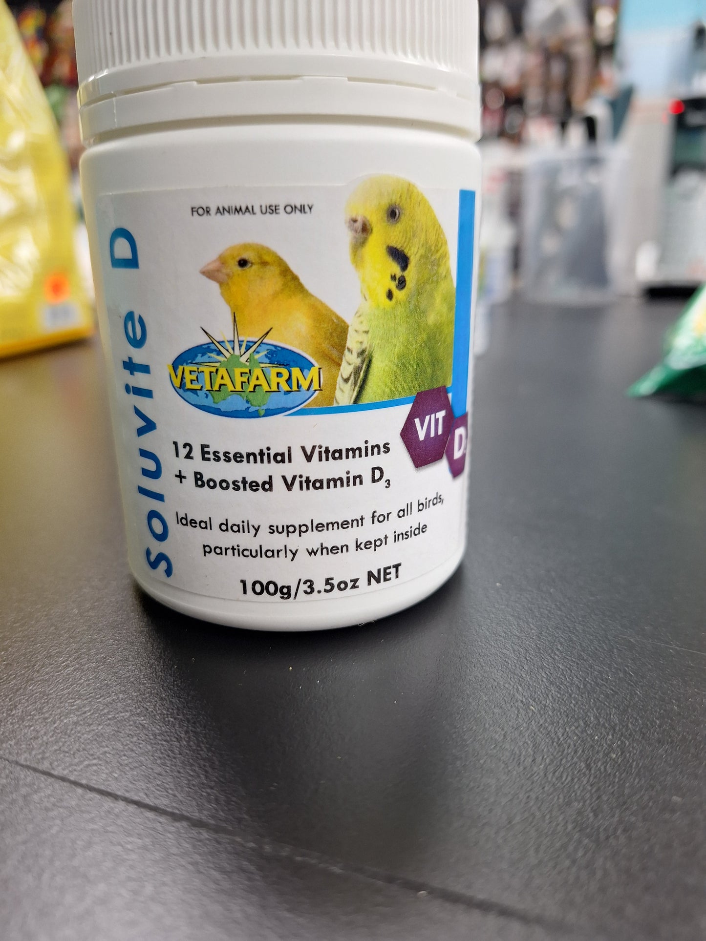 Vetafarm Soluvite D 12 essential vitamins + boosted vitamin D 100g/3.5oz