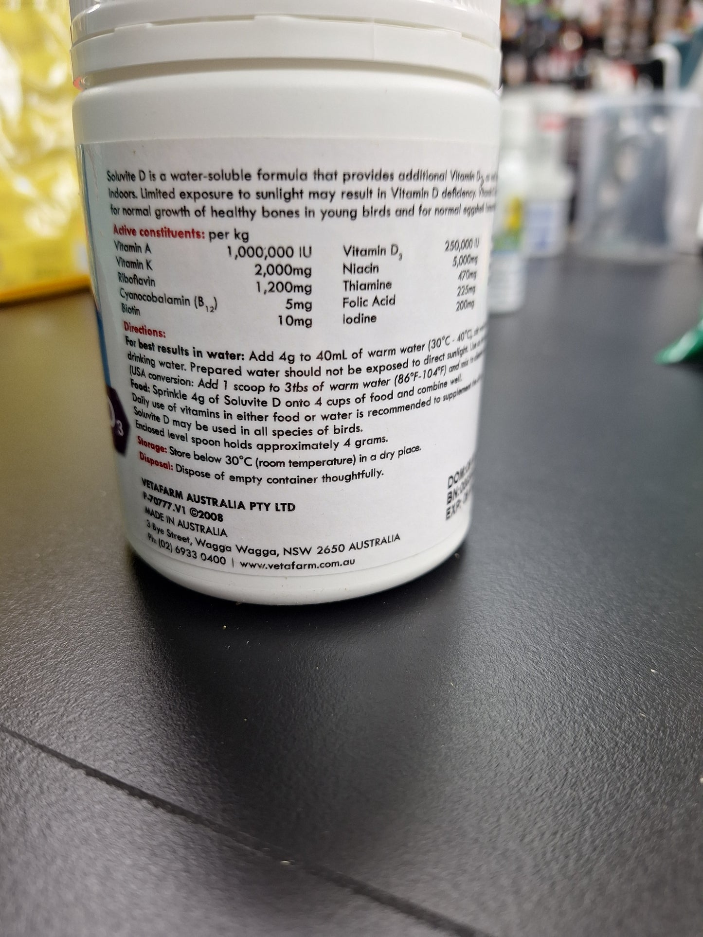 Vetafarm Soluvite D 12 essential vitamins + boosted vitamin D 100g/3.5oz