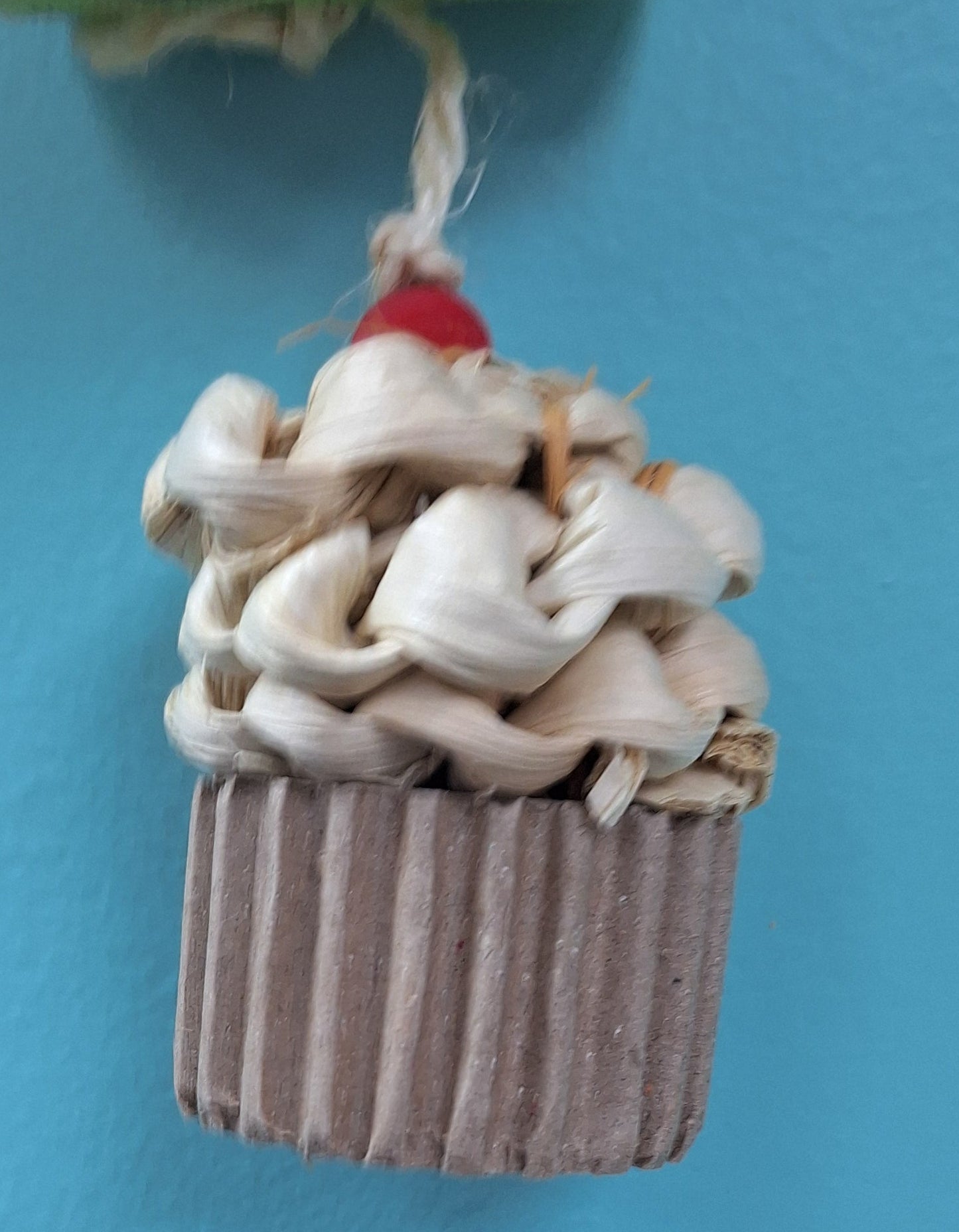 Cupcake toy